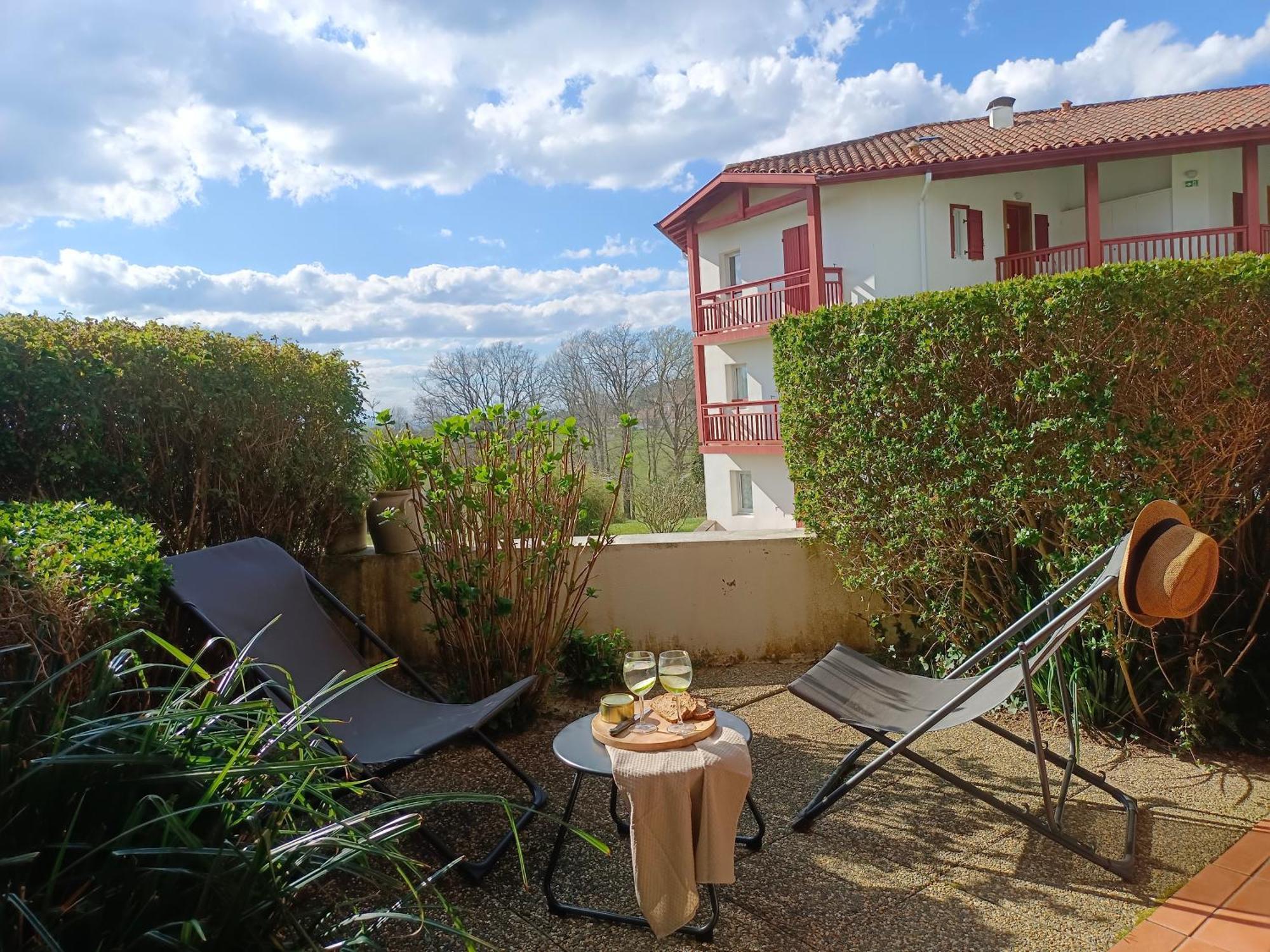 Apartamento T1 Bis Avec Piscine Vue Golf Et Montagnes Arcangues Exterior foto